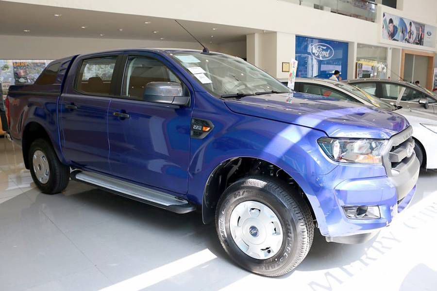 BAN FORD RANGER XLS 2.2L 4X2 MT 2019 MOI GIAO NGAY - UU DAI CUC KHUNG TAI FORD CAN THO