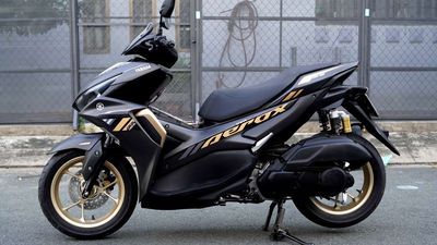 Yamaha NVX V2 Đen Nhám Vàng - Biển SG