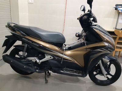 Ban xe airblack honda màu đen đồng