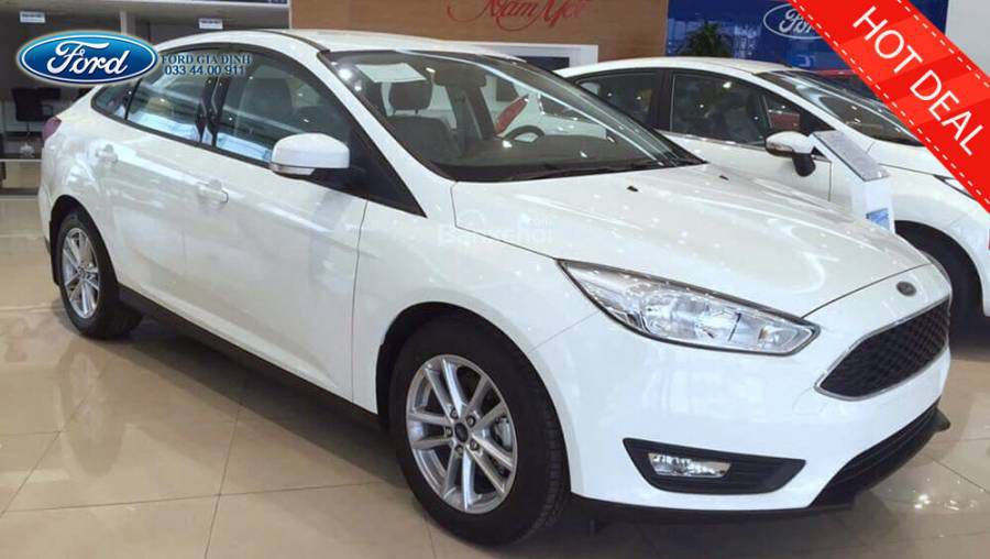 FOCUS GIAM GIA SOC SUMMER SALE TANG TRUOC BA, TANG PHU KIEN FULL, GIAO XE NGAY