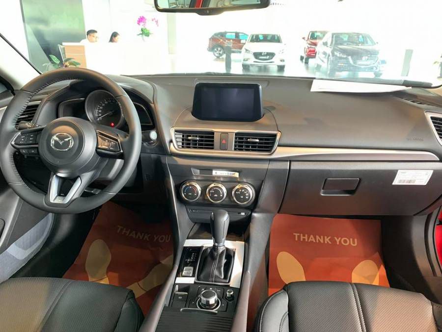 MAZDA 3 2019 MAZDA Thai Binh uu dai len toi 25 trieu ++,phu kien chinh hang,du mau giao ngay!! Hotline:0915773663