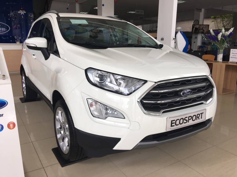 Ford Ecosport Titanium moi 2019 Giam Gia len den 60tr tien mat va nhieu qua tang gia tri Lh 0827707007