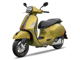 VESPA GTS SUPER SPORT 150 ABS NHẬN NGAY QUÀ KHỦNG