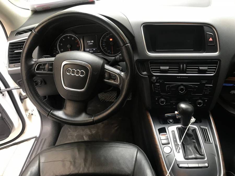 Chinh chu ban Audi Q5 sx 2010, xe giu gin bao duong dinh ky, lien he: 0969313368