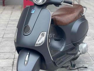 Vespa 2017 gtdd Máy móc nguyên bản ko đi cần bán