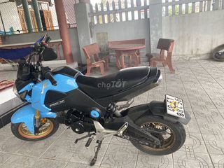 Xe côn moto 125 phân khối, hãng Honda. Xanh dương