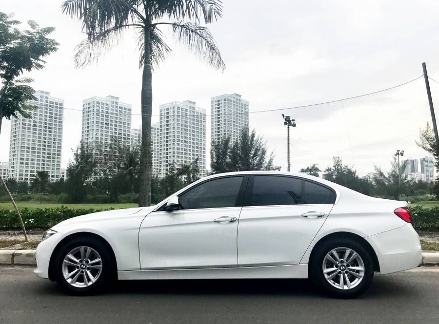 BMW 320i LCI Model 2016, 52000km [XE CHINH CHU]