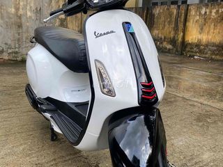 Vespa trắng đèn led phanh abs máy iget chính chủ