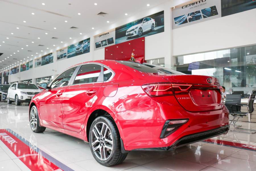 Kia Cerato Premium 2019 nhieu uu dai, du mau, xe co san va giao ngay, ho tro tra gop, lien he Mr. Hung 0908199026
