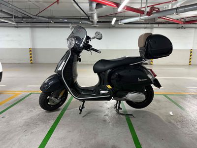 Vespa GTS300 Supertech đen 2022