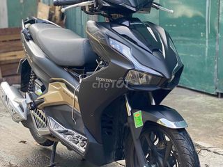 Honda Air Blade 2023 chính chủ sd còn rất mới