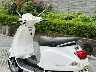 Piaggio Vespa 125ie tiết kiệm xăng biển 29