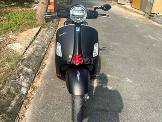 Vespa GTS 150 2022