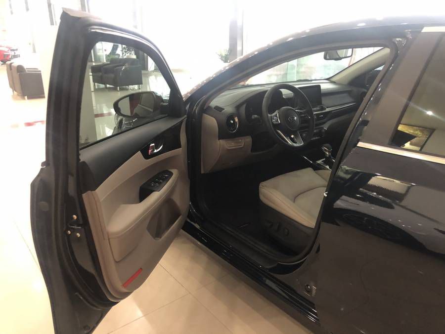 "HOT" KIA CERATO 1.6 DELUXE 2019 UU DAI GIA TOT SIEU KHUYEN MAI - GOI NGAY 08 68689191- KIA BIEN HOA- DE DUOC TU VAN HO TRO TAI NHA