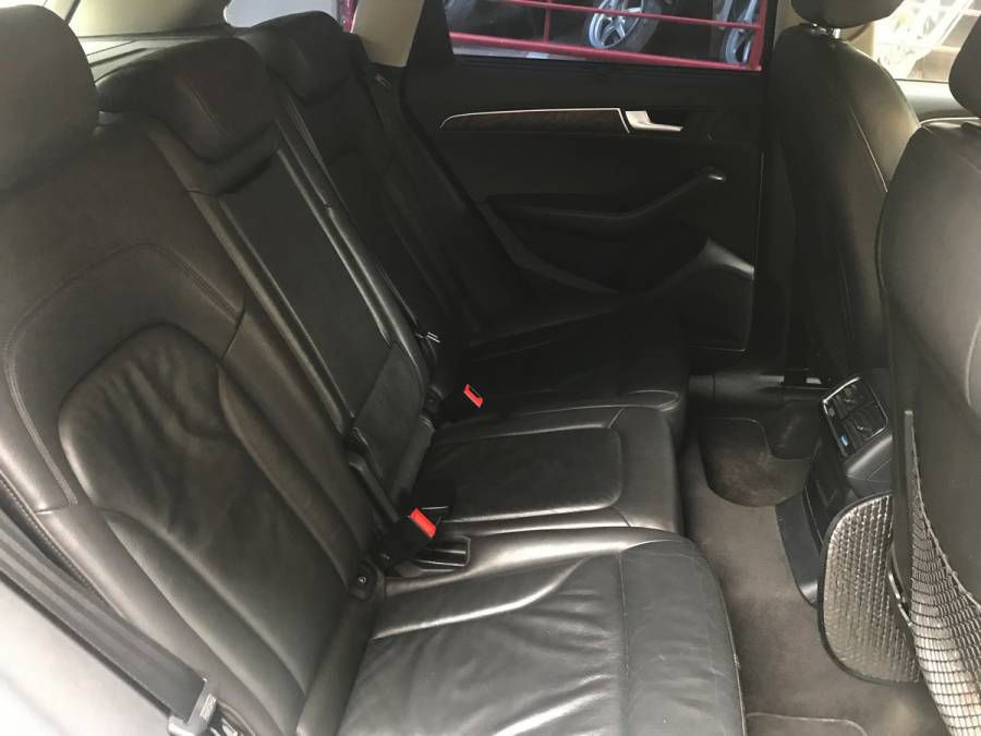 Chinh chu ban Audi Q5 sx 2010, xe giu gin bao duong dinh ky, lien he: 0969313368