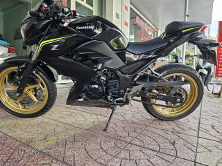 Cần bán Kawasaki Z300 ABS 2018 màu đen