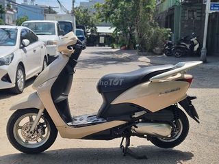 Honda Lead 2012..đẹp keng bs 92
Máy cực ngon