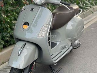 Vespa GTS Nhập Ý !