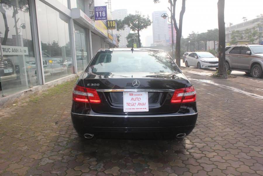 Ban Mercedes-Benz E300 E300 2009 cu Ha Noi