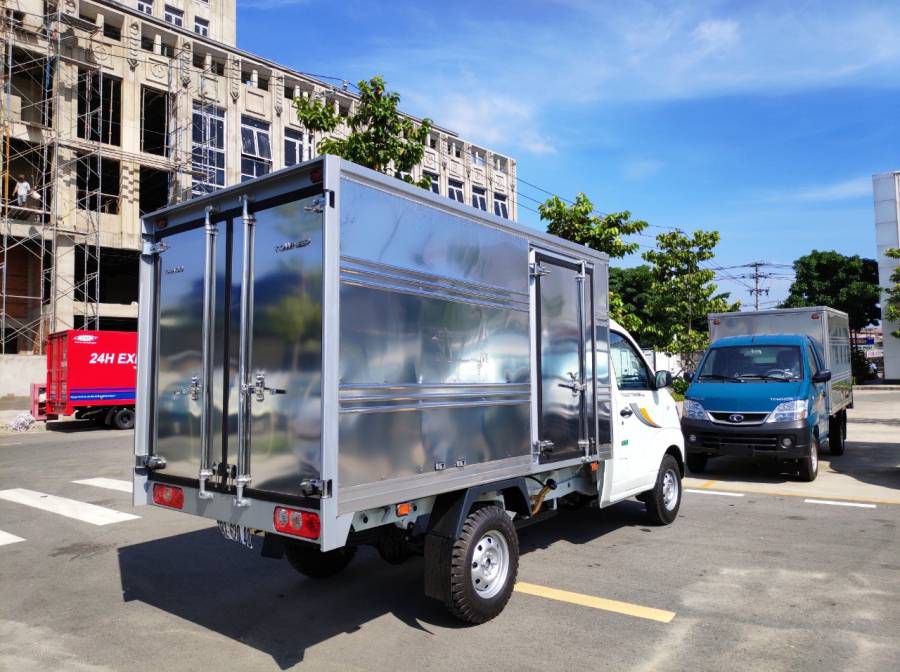 Ban xe tai nho Thaco Towner990 Tai trong 990kg 2019, Ho tro tra gop toi 70%