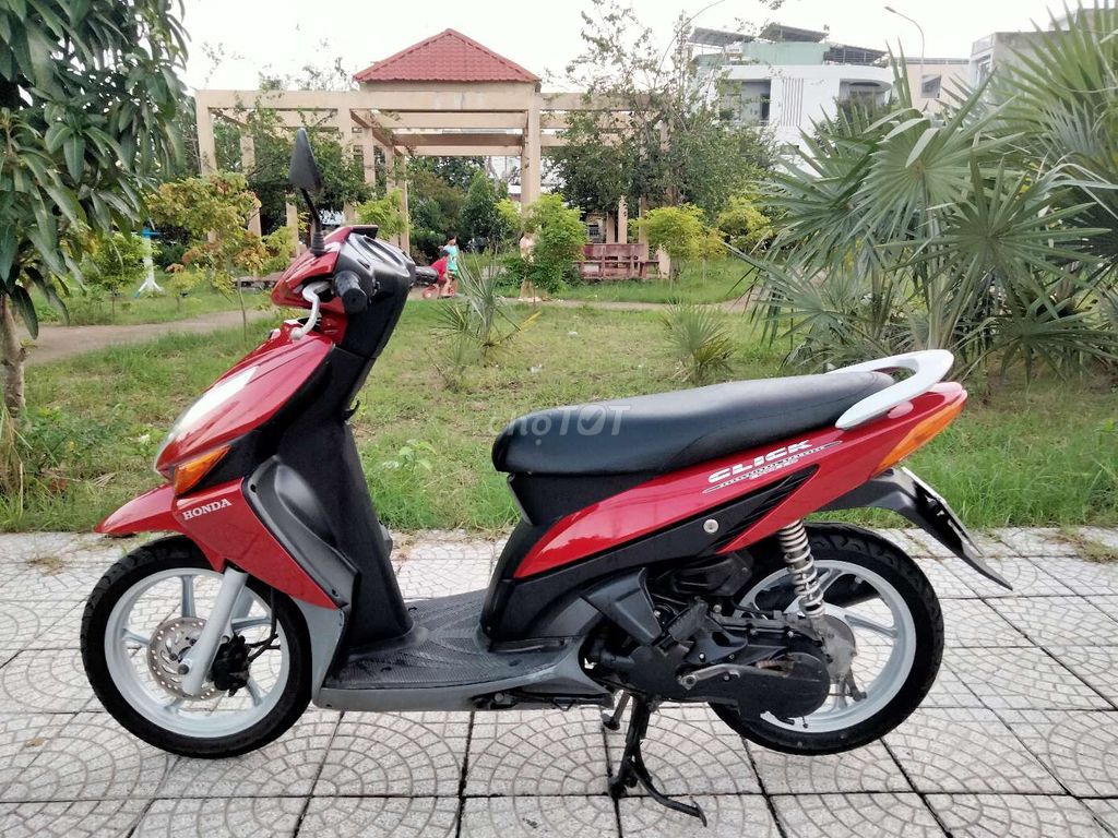 Honda click bs43