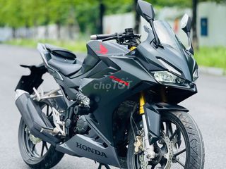 Honda cbr150r đky 11/2021 chạy 6000km