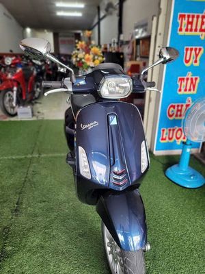 Vespa 215 ( e có bán góp )