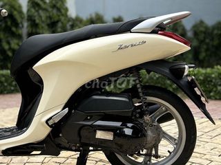 Yamaha Janus màu trắng bảo hành Keng