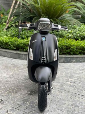 Vespa Sprint iget ABS 2018 Đen Sần -Hỗ Trợ Góp