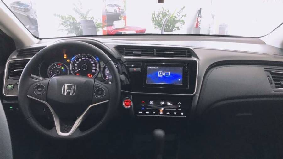 Honda City 2019 co san kem nhieu khuyen mau