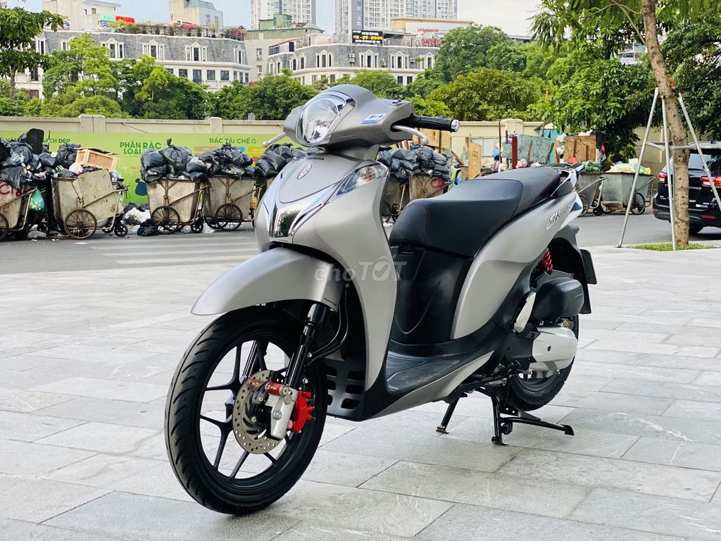 HONDA SH MODE 125 FI XÁM GHI SPORT KHÓA SMARTKEY