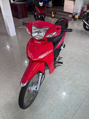 xe Honda wave 110 màu đỏ