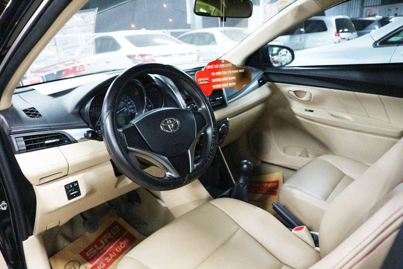Ban Toyota Vios E 2016 Mau Den