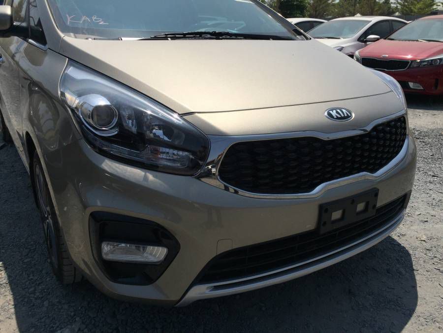 Kia Rondo Deluxe 2019 May Xang 2.0