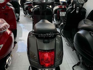 Vespa GTS S 2O19 iget Abs xám Lambo mới 98%