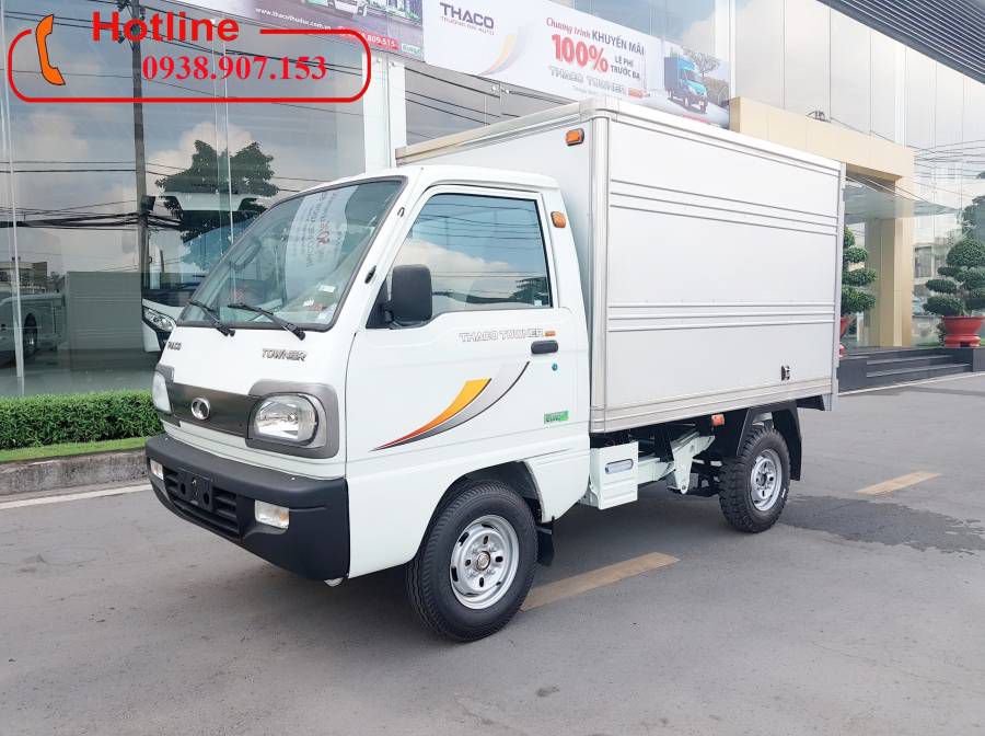 BAN XE TAI THACO TOWNER800-THUNG DAI 2,1M-TAI TRONG 900KG-PHU HOP DI CHUYEN NOI THANH