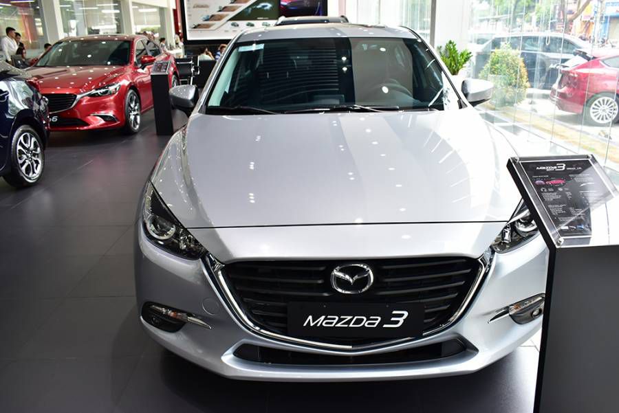 MAZDA 3 1.5 HB FL - 2019 - GOI NGAY BAO GIA LAN BANH TOT NHAT