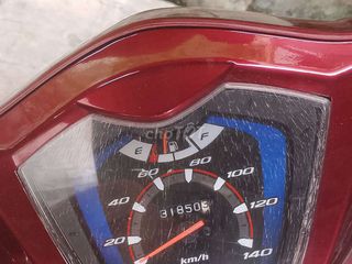 Vision 2014 110cc màu đỏ