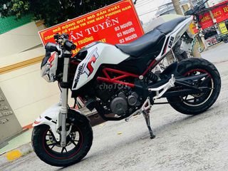 MOTO BENELLI TNT 125cc Fi . Đk 2018 - XE ĐẸP