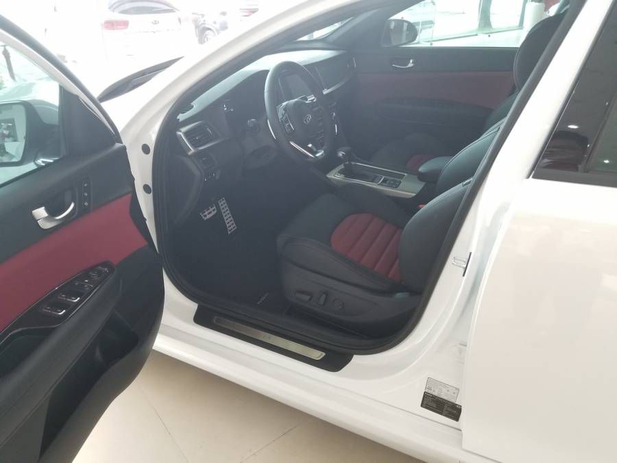 KIA OPTIMA PREMIUM (BAN CAO CAP NHAT OPTIMA) 2019 GIA TOT NHAT PHAN KHUC D -LIEN HE KIA BIEN HOA 08.6868.9191 DE DUOC HO TRO THEM NHIEU UU DAI TOT NHAT