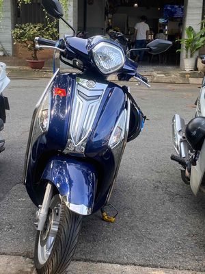 tôi bán chiếc Yamaha grande 125c/c màu xanh đen