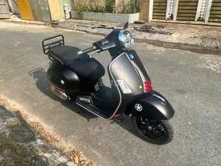 Vespa GTS 150 2022