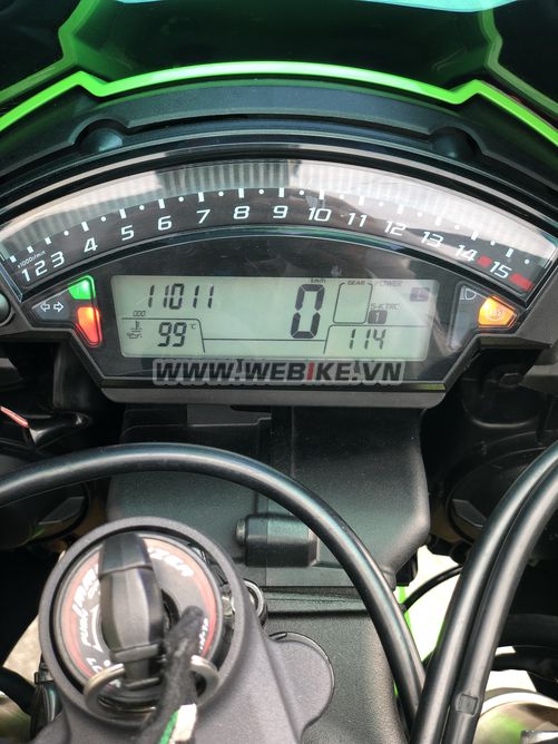 Can ban Kawasaki Ninja ZX10R ABS 2015 mau trang xanh da troi o TPHCM gia lien he MSP #1029141