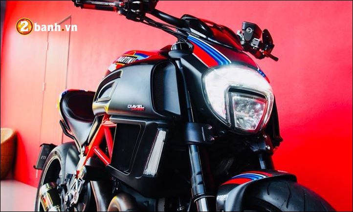 Ducati Diavel ban do toi tan mang ten Red Carbon Facelift