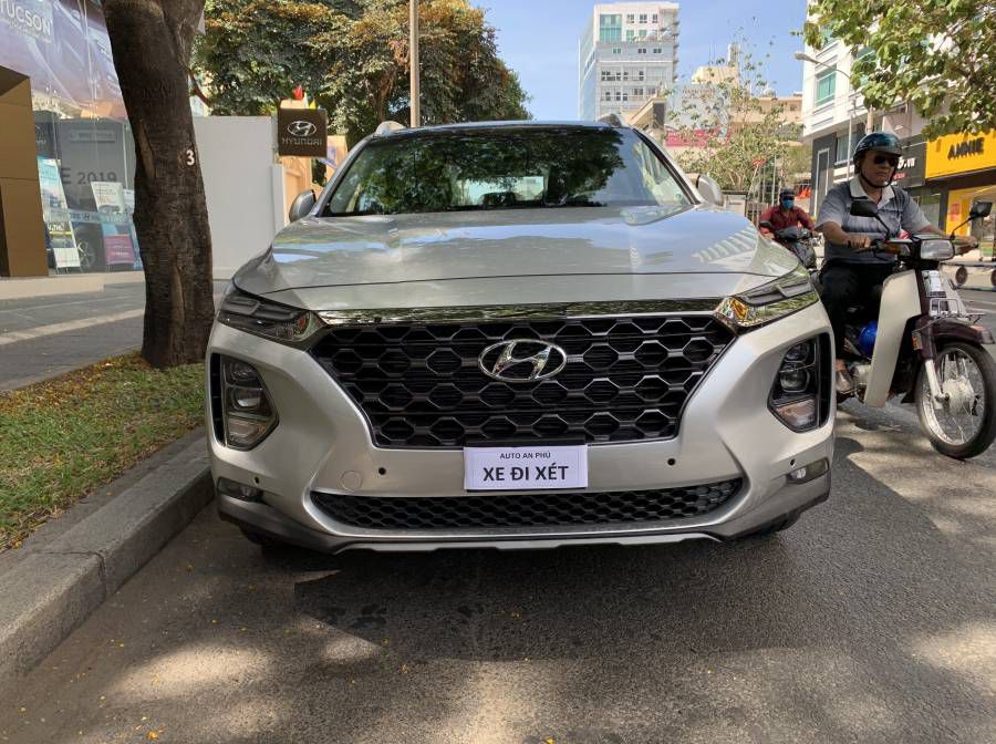 Santa Fe 2.4 Xang 2019 MOI !!! giao ngay, nhieu khuyen mai, gia tot nhat mien nam.
