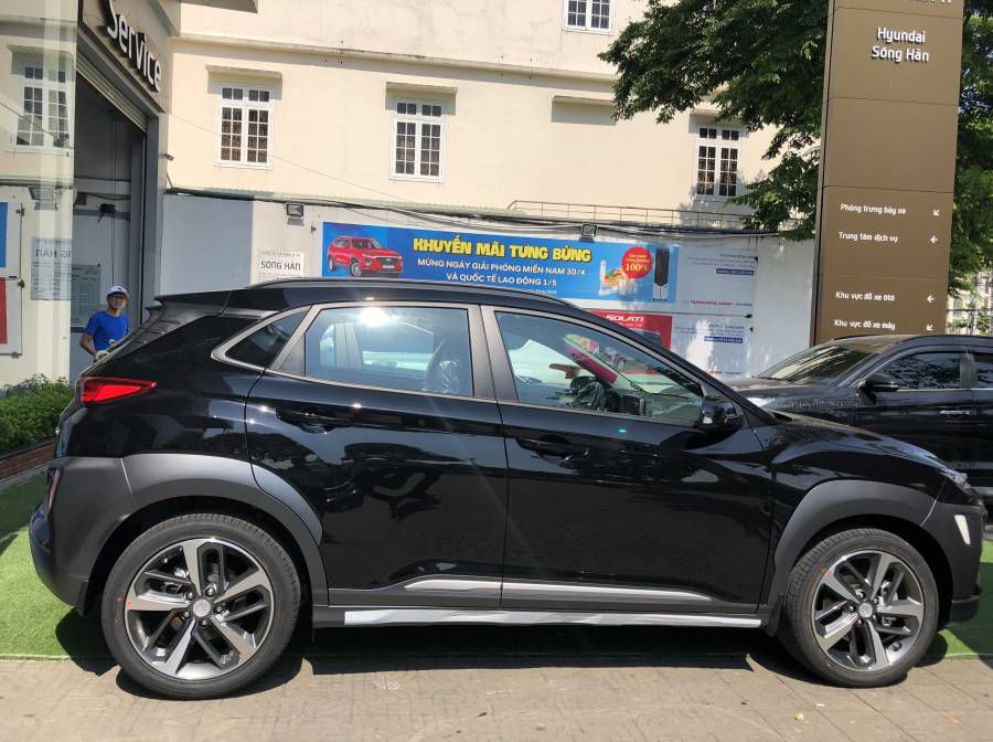 Hyundai Kona 2019 Da Nang, Ho tro vay 80% xe, Xe co san giao ngay. Lien he: Linh - 0911.307.988 - 0905.59.89.59