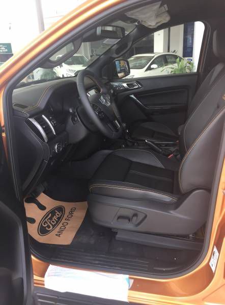 Ban Ford Ranger Wildtrack Bi-turbo moi du mau giao ngay LH: 0827707007