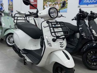 vespa Primavera  chính chủ . giấy tờ đầy đủ