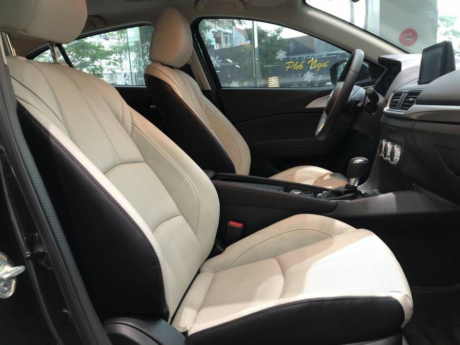 MAZDA 3 - LUXURY UU DAI LEN TOI 25TR TIEN MAT, GOI PHU KIEN....