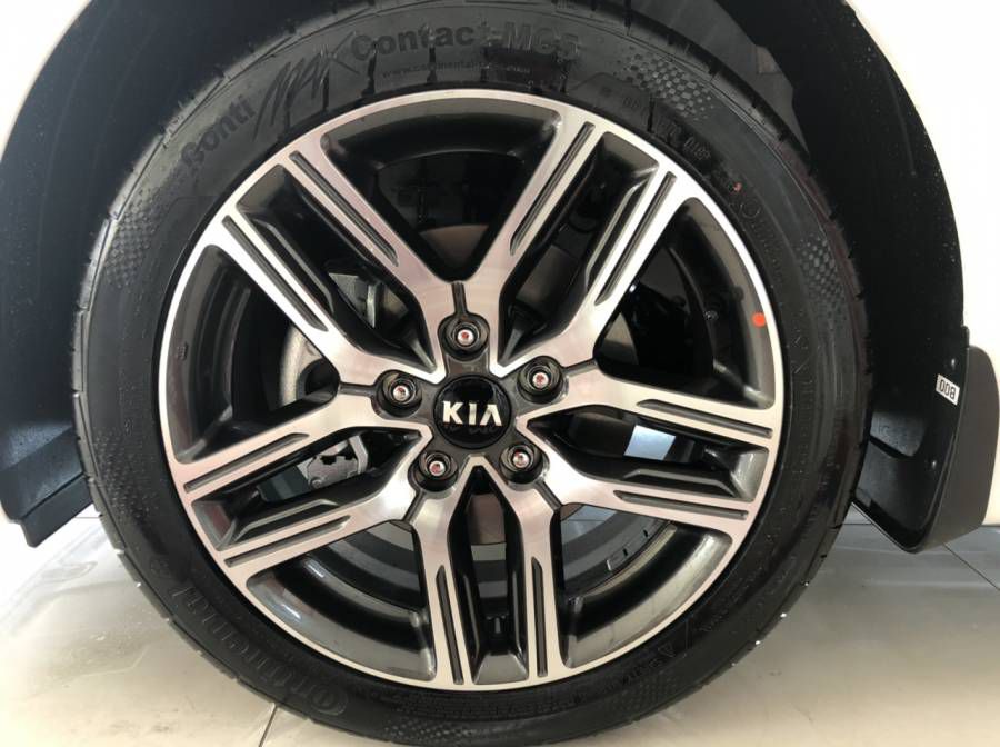KIA CERATO 2019, So tu dong tra truoc chi 190tr co xe + T6 Giam ngay tien mat + Phu kien chinh hang. LH 0933920564